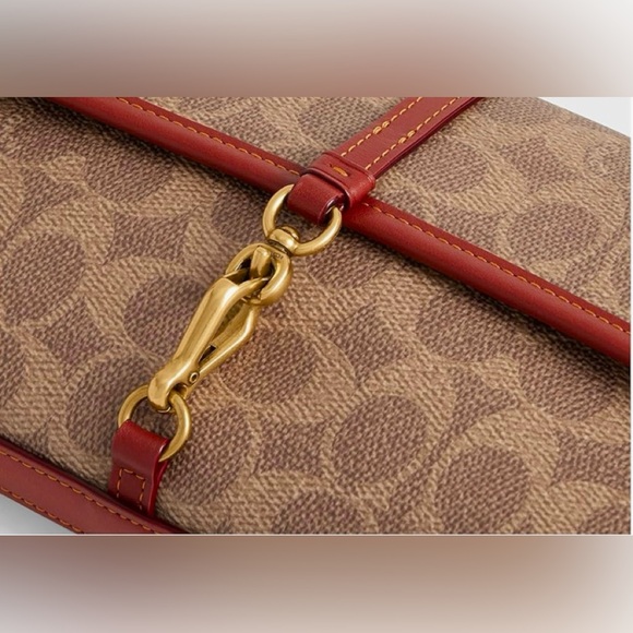 Coach Hamptons Bag - Picture 3 of 15